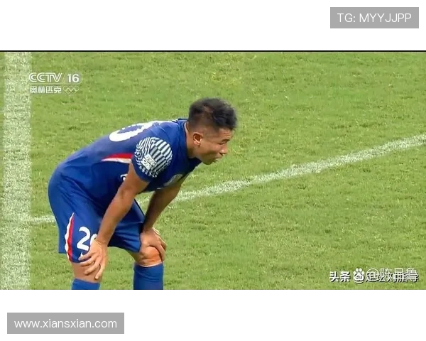 上海绿地申花迎战江苏队争夺胜利全力以赴展现球队实力与拼搏精神