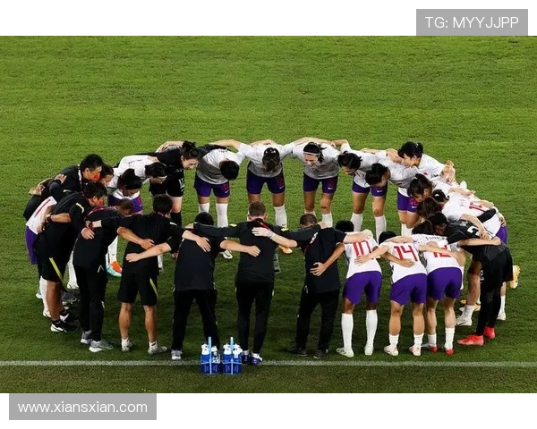 杭州足球队灵活性变革引发热议探索新战术与团队协作的未来发展 杭州足球队灵活性变革引发热议探索新战术与团队协作的未来发展